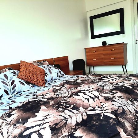 Chambres Meublees Avenue Cheikh Anta Diop Dakar Eksteriør bilde
